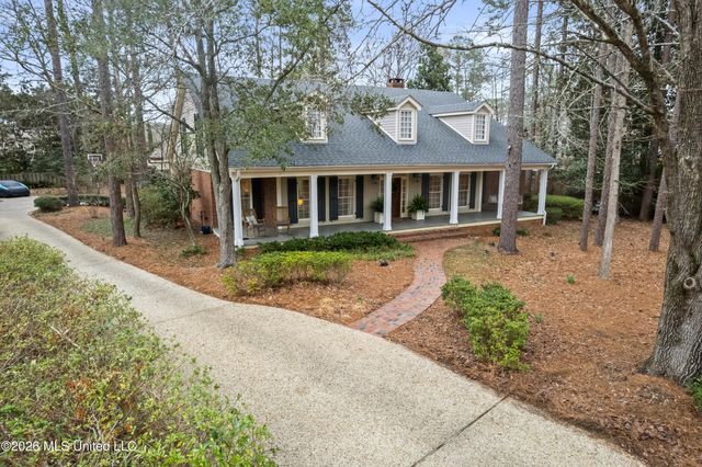 113 Bedford Road, Hattiesburg, MS 39402