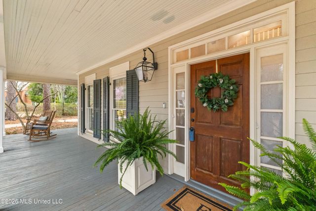 113 Bedford Road, Hattiesburg, MS 39402