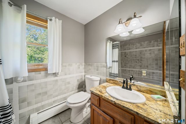 225 Bethmour Road, Bethany, CT 06524