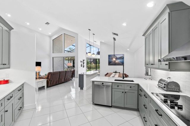 11517 Victoria Drive, Boynton Beach, FL 33437