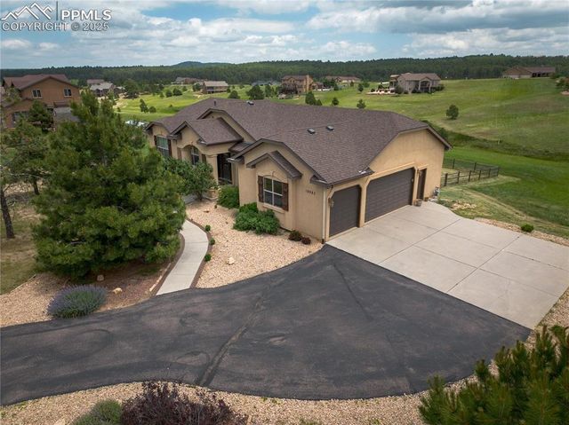 16983 Carriage Horse Drive, Colorado Springs, CO 80921