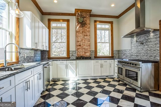 2 Coral Avenue SW, Rome, GA 30161