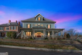 2 Coral Avenue SW, Rome, GA 30161