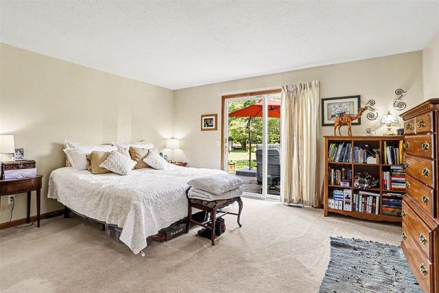 17704 Moorepark Road, Three Rivers, MI 49093