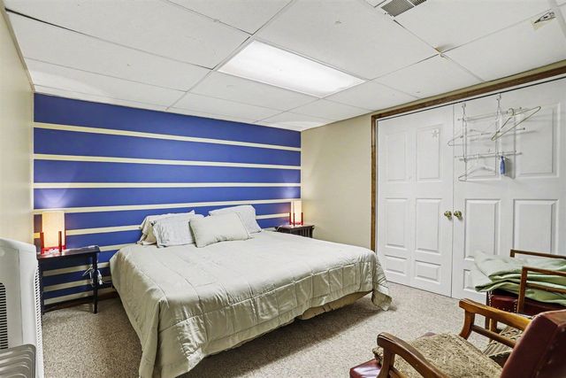 17704 Moorepark Road, Three Rivers, MI 49093