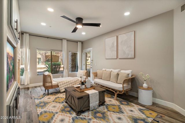 5350 E DEER VALLEY Drive 1250, Phoenix, AZ 85054