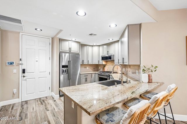 5350 E DEER VALLEY Drive 1250, Phoenix, AZ 85054