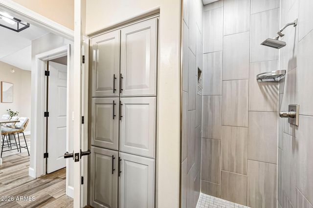 5350 E DEER VALLEY Drive 1250, Phoenix, AZ 85054