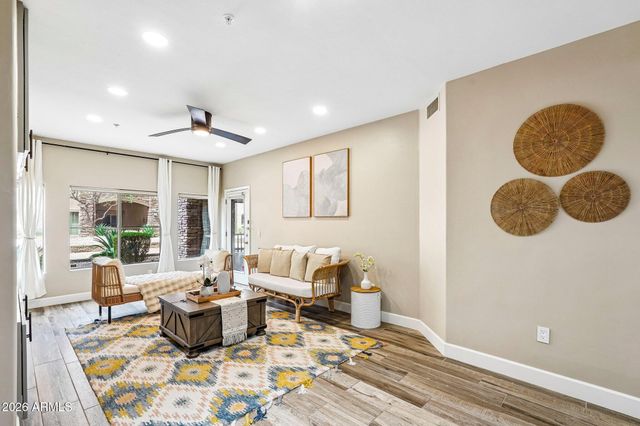5350 E DEER VALLEY Drive 1250, Phoenix, AZ 85054