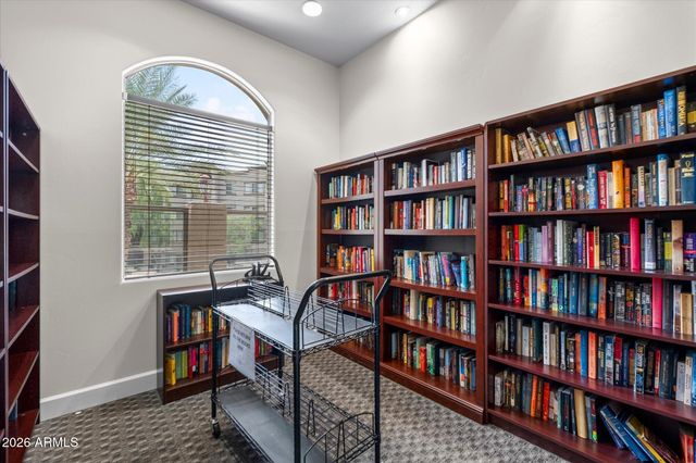 5350 E DEER VALLEY Drive 1250, Phoenix, AZ 85054