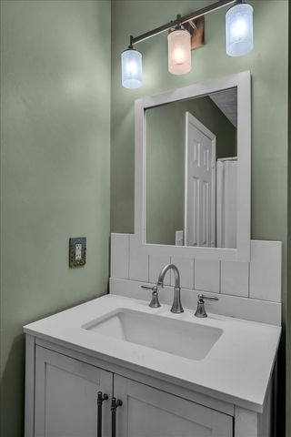 433 Glenwood Ave, Smyrna, TN 37167