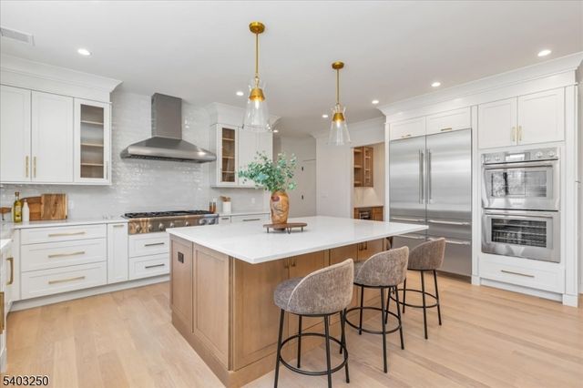 1822 North Gate, Scotch Plains Twp., NJ 07076