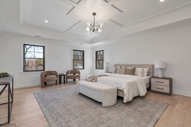 1822 North Gate, Scotch Plains Twp., NJ 07076