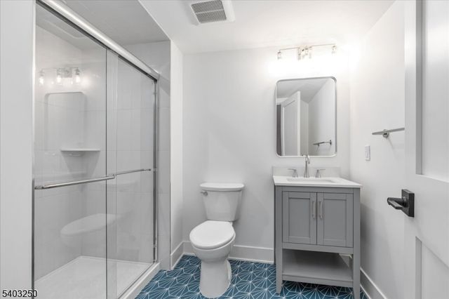 1822 North Gate, Scotch Plains Twp., NJ 07076