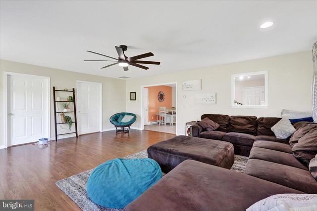1352 BAIR RD, Bainbridge, PA 17502