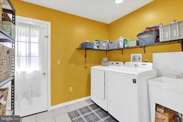 1352 BAIR RD, Bainbridge, PA 17502