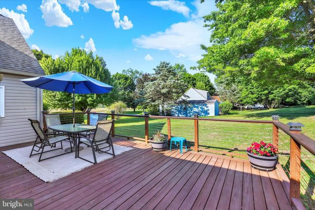 1352 BAIR RD, Bainbridge, PA 17502