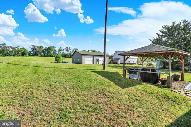 1352 BAIR RD, Bainbridge, PA 17502