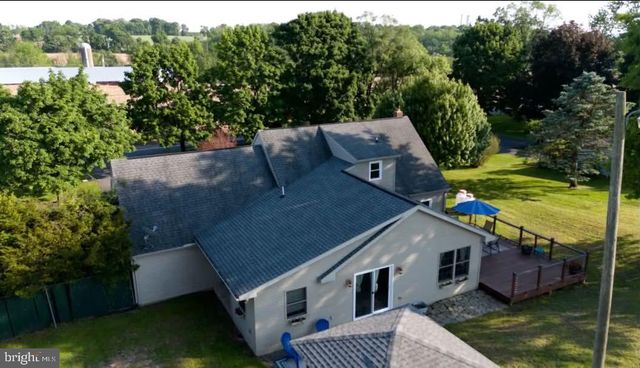 1352 BAIR RD, Bainbridge, PA 17502