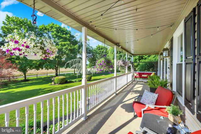 1352 BAIR RD, Bainbridge, PA 17502