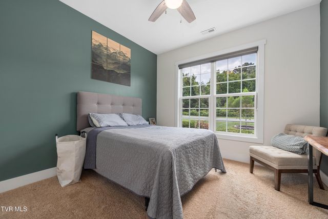 1388 Hammett Road, Johnson City, TN 37615