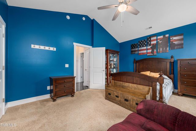 1388 Hammett Road, Johnson City, TN 37615