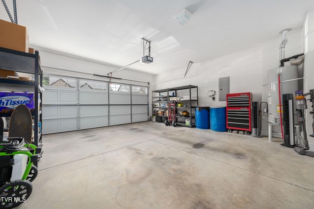 1388 Hammett Road, Johnson City, TN 37615