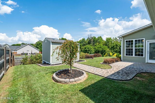 1388 Hammett Road, Johnson City, TN 37615