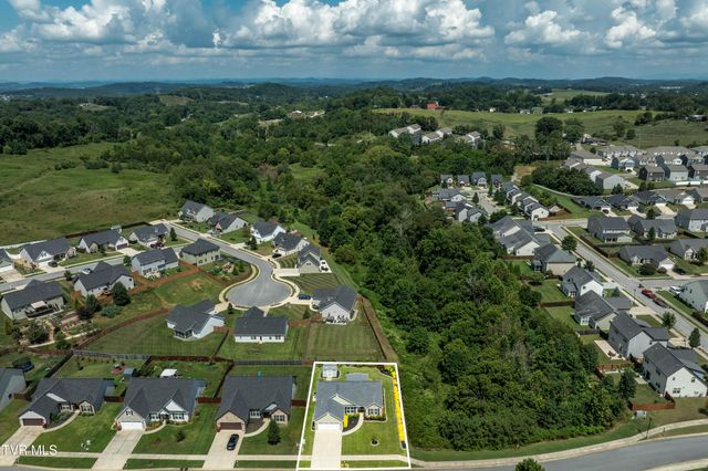1388 Hammett Road, Johnson City, TN 37615