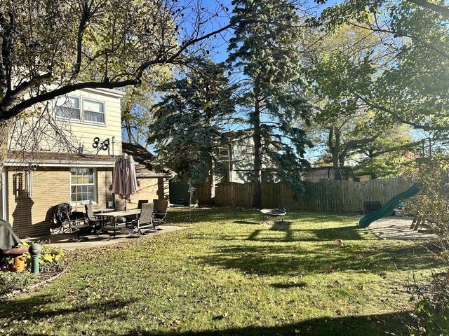 16 Illinois STREET, Racine, WI 53405