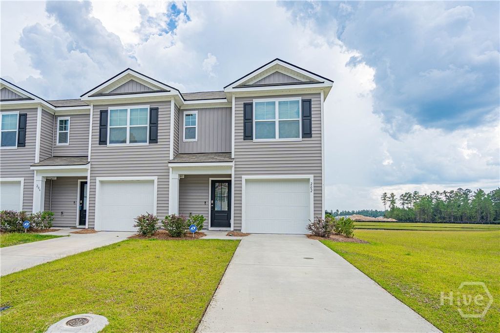 202 Coneflower Road, Bloomingdale, GA 31302