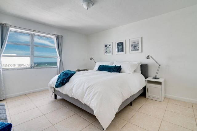 3100 Collins Ave 1101, Miami Beach, FL 33140