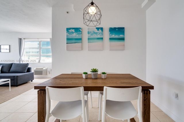 3100 Collins Ave 1101, Miami Beach, FL 33140