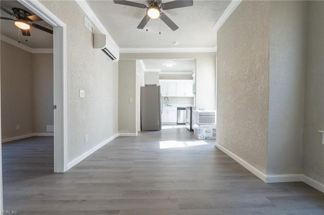 9294 1st View St Apt 1, Norfolk, VA 23503