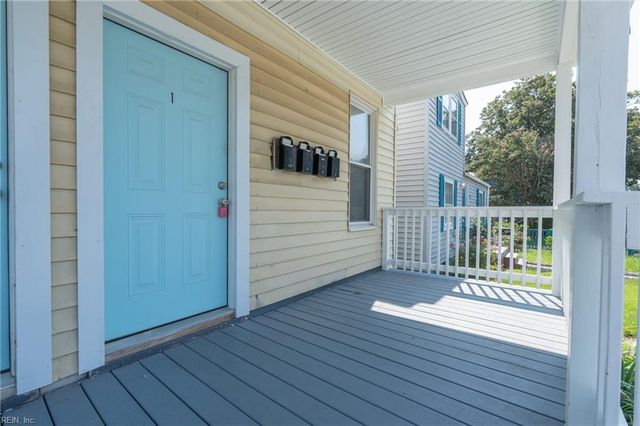 9294 1st View St Apt 1, Norfolk, VA 23503