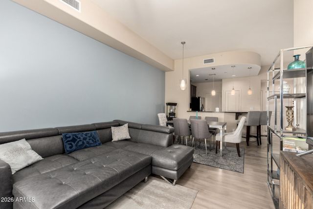 945 E PLAYA DEL NORTE Drive 4025, Tempe, AZ 85288