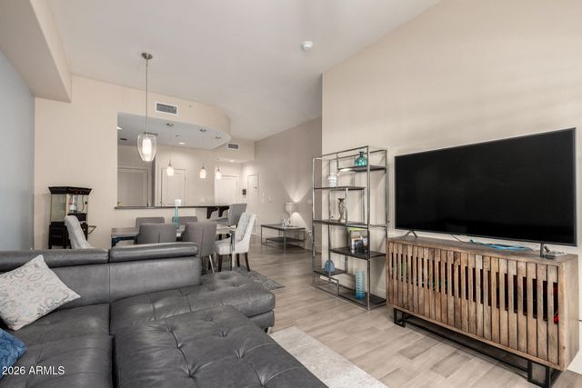 945 E PLAYA DEL NORTE Drive 4025, Tempe, AZ 85288