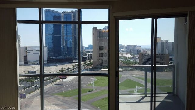 200 West Sahara Avenue 2004, Las Vegas, NV 89102