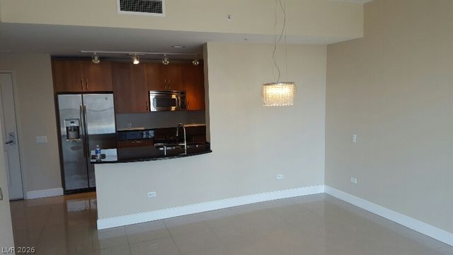 200 West Sahara Avenue 2004, Las Vegas, NV 89102