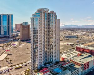 200 West Sahara Avenue 2004, Las Vegas, NV 89102