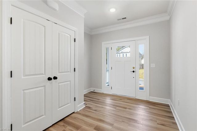 3019 Pretty Lake AVE, Norfolk, VA 23518