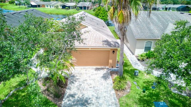 601 GRAND CANAL DR, Kissimmee, FL 34759