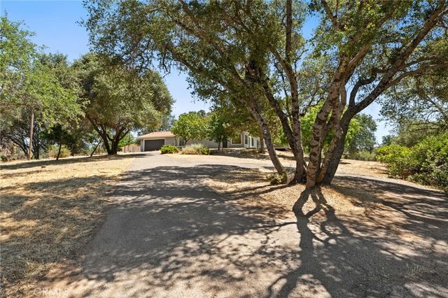 32157 Navajo, Coarsegold, CA 93614