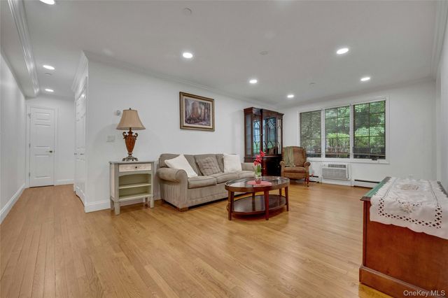 16 Manville Lane 2, Pleasantville, NY 10570