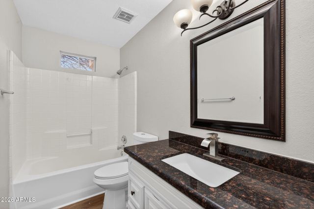 1304 W BLUEFIELD Avenue, Phoenix, AZ 85023