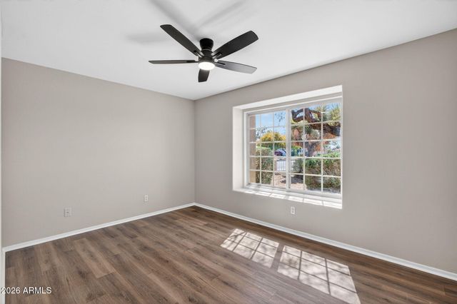 1304 W BLUEFIELD Avenue, Phoenix, AZ 85023