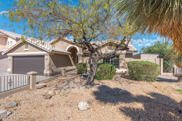 1304 W BLUEFIELD Avenue, Phoenix, AZ 85023