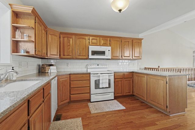 17776 SW Tawakoni Rd, Rose Hill, KS 67133