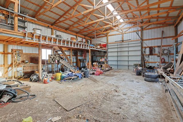 17776 SW Tawakoni Rd, Rose Hill, KS 67133