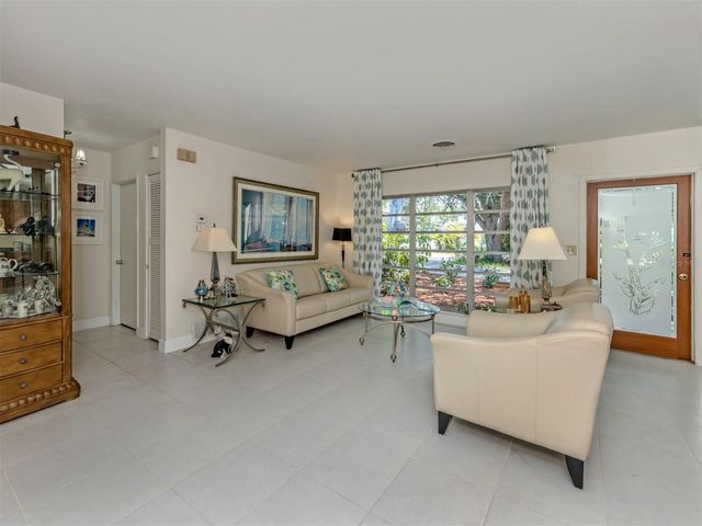 814 GUILD DRIVE, Venice, FL 34285